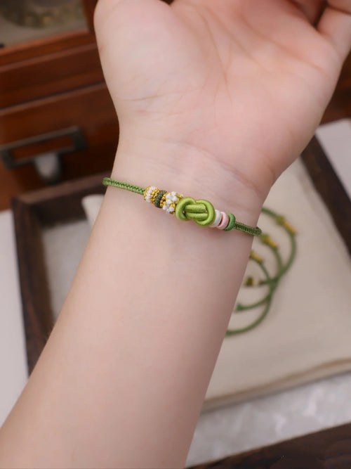 Handmade Macrame Wealth Bracelet, Chinese Knot Lucky Red String, Adjustable Prosperity Gift for Women Men